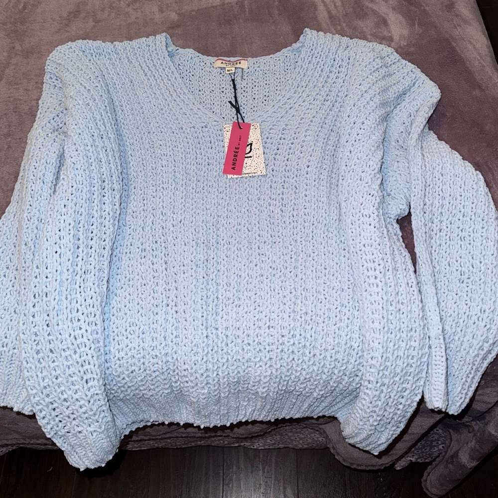 ANDREE BY UNIT Light Blue Open-Knit V-Neck Sweater